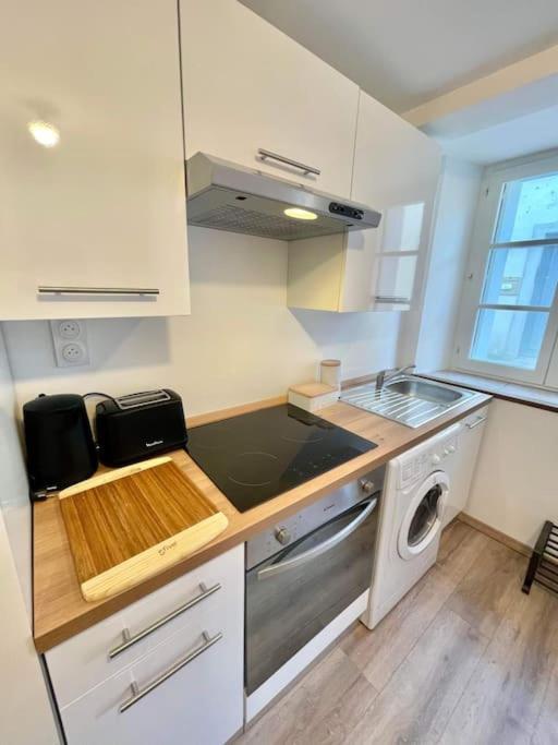 * Maison Chez J&J - Cite Medievale * Каркасон Екстериор снимка